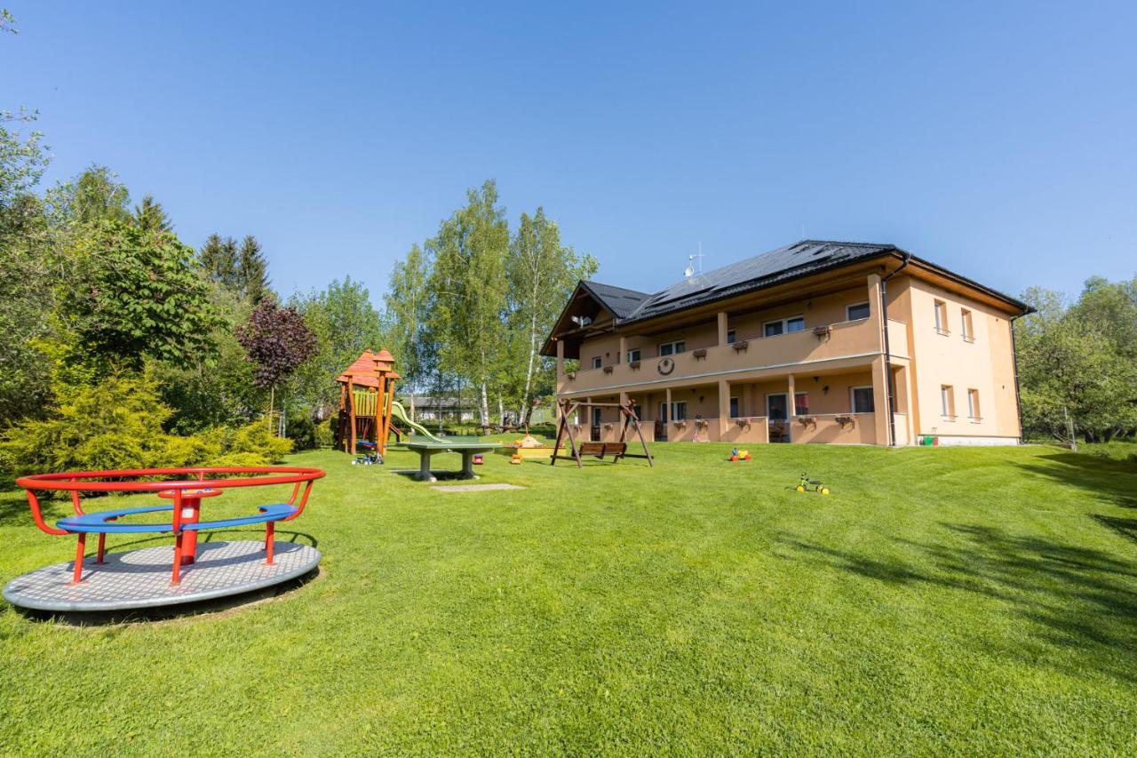 Apartments Nad Rybniky Horní Planá Екстериор снимка