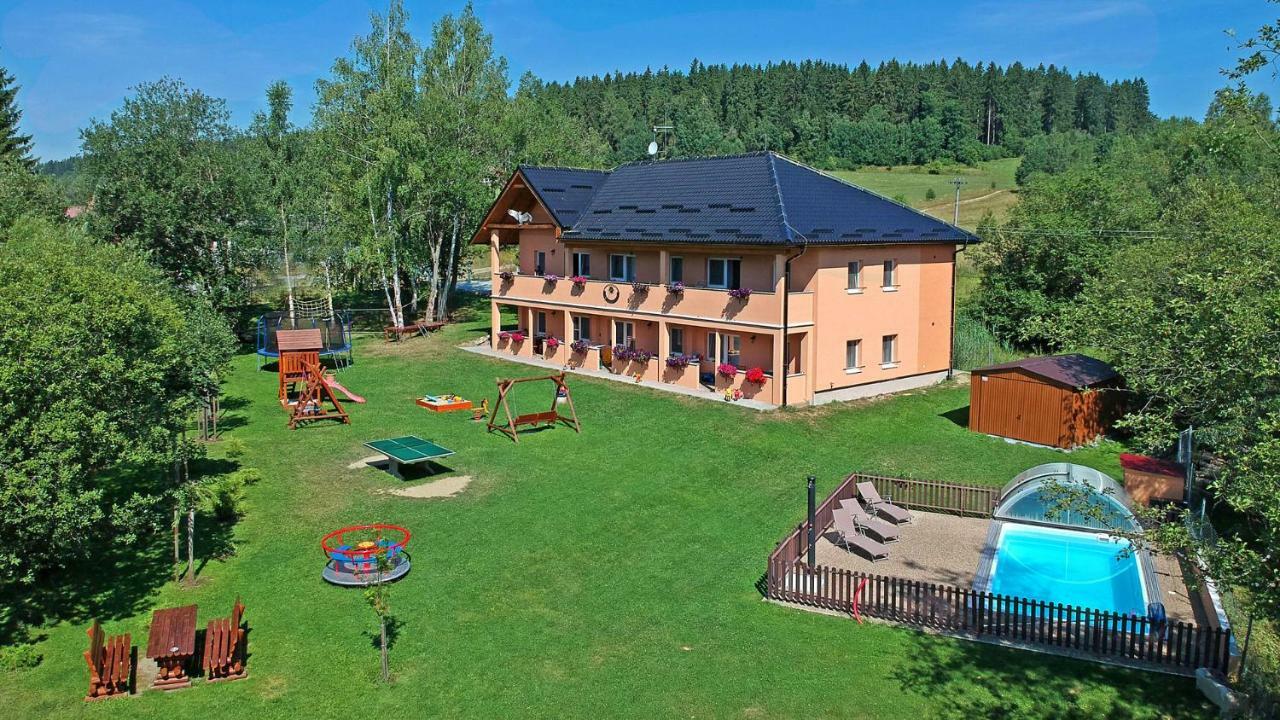Apartments Nad Rybniky Horní Planá Екстериор снимка